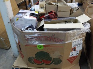 Pallet of new overstock and unclaimed