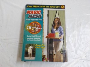 Magic Mesh Hands Free Screen Door