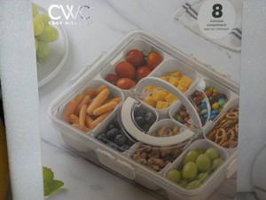 CWC 8 Individual Compartment Snack Box