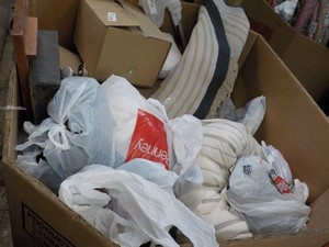 Pallet of New Overstock and Unclaimed