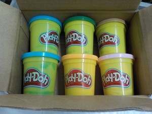 24 Hasbro Play Doh Modeling Compound