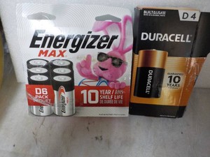 10 D Batteries
