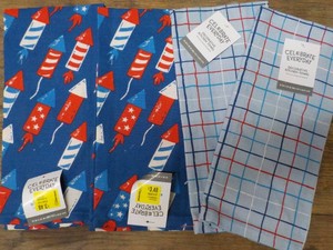 4 Kitchen Towels