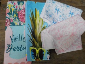 4 Kitchen Towels