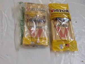 2 Victor Rat Traps