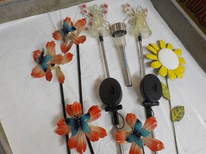 Summer Solar and Metal Flower Lot - some used