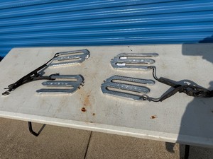 Roswell Ski Holders
