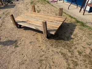 Rolling cart