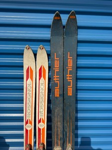 Skis