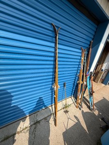 Skis