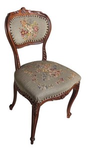 LR - Antique French Louis XV Side Chair Walnut Needlepoint