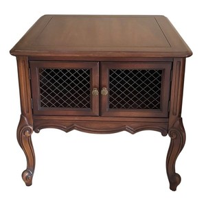 LR - Vintage Accent Table with Cabriole Legs