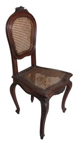 LR - Vintage Caned Chair