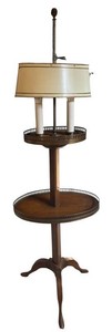 LR - Vintage Lamp Table