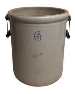 DR - Vintage Red Wing 6 Gallon