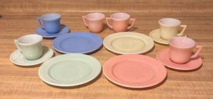 LLR - Vintage Hazel Atlas Moderntone Pastel Childrens Dinnerware Set