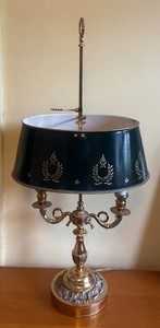 BR2 - Ornate Vintage Lamp