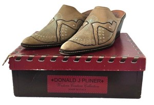 UL-BR3 - Womens Mule Shoes - Donald J Pliner Size 10 Medium