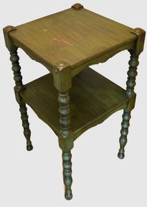 UL-BR3 - Vintage Two Tiered Occasional Table Weathered Green