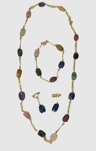 K - Gold Tone Semi-Precious Gemstone Jewelry Set Necklace Bracelet Clip Earrings