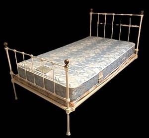 UL-BR1 - Twin Bed Frame 42 X 78 in White Painted Metal