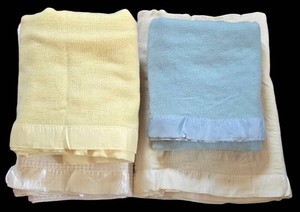 UL-BR1 - Faribo 100% Wool Blankets (Lot of 4)