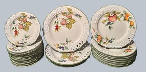 LL - Italian Dinnerware - Tiffany by Brunelli Fruit Plates, Pierced Rim (Lot of 23)