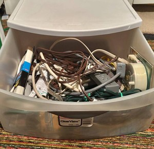 LL - Extension Cords & Power Strips Mixed Lot in 45qt Storage Tote