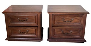 MB - Two Bassett Westmoor Collection Nightstands  Side Tables