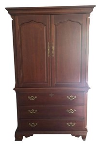 MB - Thomasville Armoire