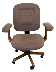 MB - Adjustable Office Chair
