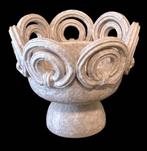 MB - Italian Majolica Footed Centerpiece Bowl