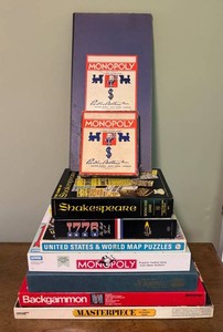 O - Vintage Board Games & Puzzles including Monopoly, Scrabble, Backgammon, Masterpiece and More