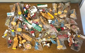 MB - Deck the Halls Christmas Figurines & Ornaments