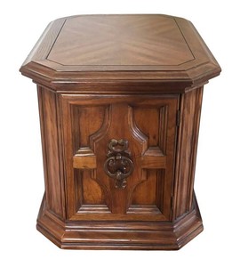 BR1 - Vintage Octagon Storage End Table