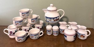 O - Villeroy & Boch Naif Christmas Pot, Cups, Salt  Pepper Shakers and More