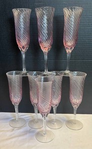K - Pink Glass Champagne Flutes - Spiral Optic Stemware (Lot of 8)