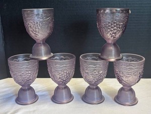LR - Vintage Juice Glasses  Egg Cups - L. E. Smith Amethyst Grape & Vine (Lot of 12)
