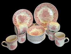 DR - Vintage Queens Thanksgiving China