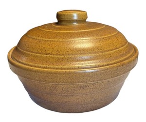 LR - Vintage Covered Casserole - Monmouth Pottery Mojave Glaze 9 12in