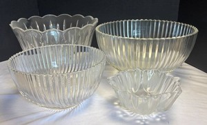 DR - Four Crystal & Clear Glass Bowls