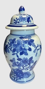 LR - Blue & White Floral Lidded Ginger Jar