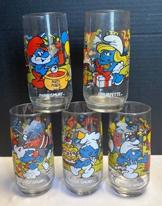 LR - Set of Five Vintage Smurf Glass Tumblers