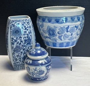 DR - Blue & White Ceramic Decor including Planter, Vase & Lidded Jar