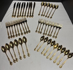 LR - Supreme Cutlery Gold Tone Flatware