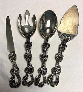 K - Godinger 4-Piece Serving Utensil Set