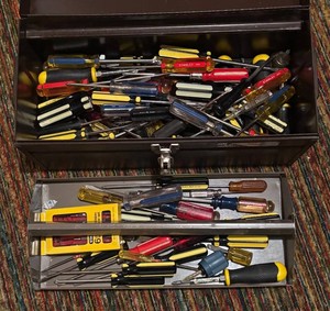 LL - Vermont American Toolbox with Assortment of Screwdrivers