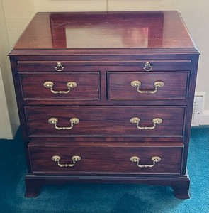 LR - Chest of Drawers - Century Furniture Mahogany Veneer 6-Drawer