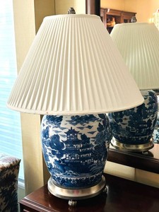 LR - Table Lamp - Blue & White Porcelain Chinoiserie Landscape
