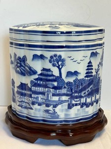 LR - Porcelain Lidded Jar - Bombay Blue & White Asian Landscape